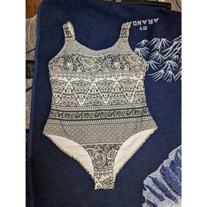 Emily B.  Padded one-piece swimsuit large